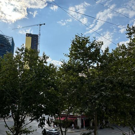 Tirana Centre Lions Gate 9 Apartment Dış mekan fotoğraf