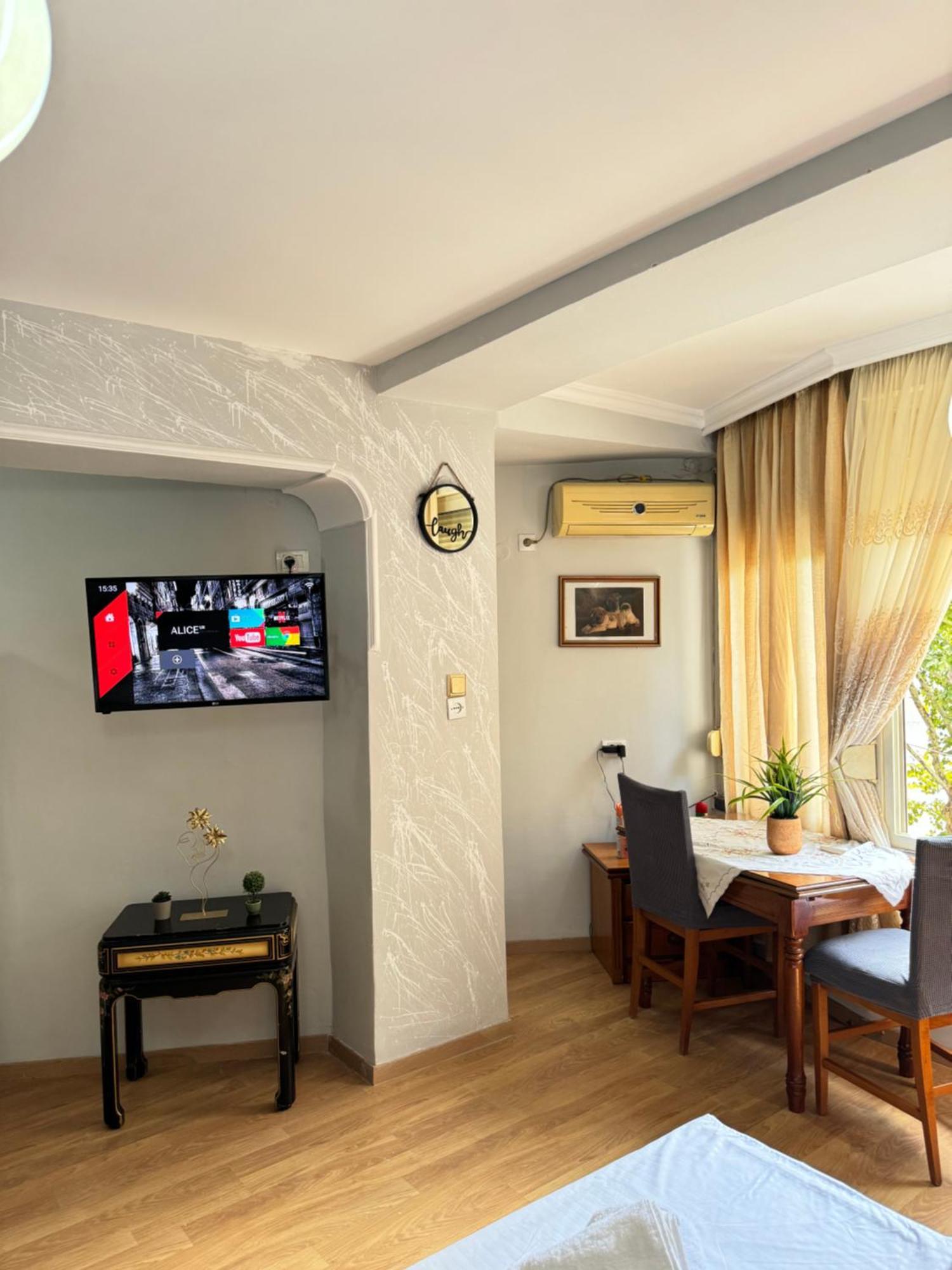 Tirana Centre Lions Gate 9 Apartment Dış mekan fotoğraf